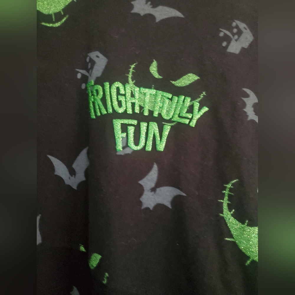Disney"s Oogie Boogie Spirit Jersey, Size Medium - Picture 3 of 7